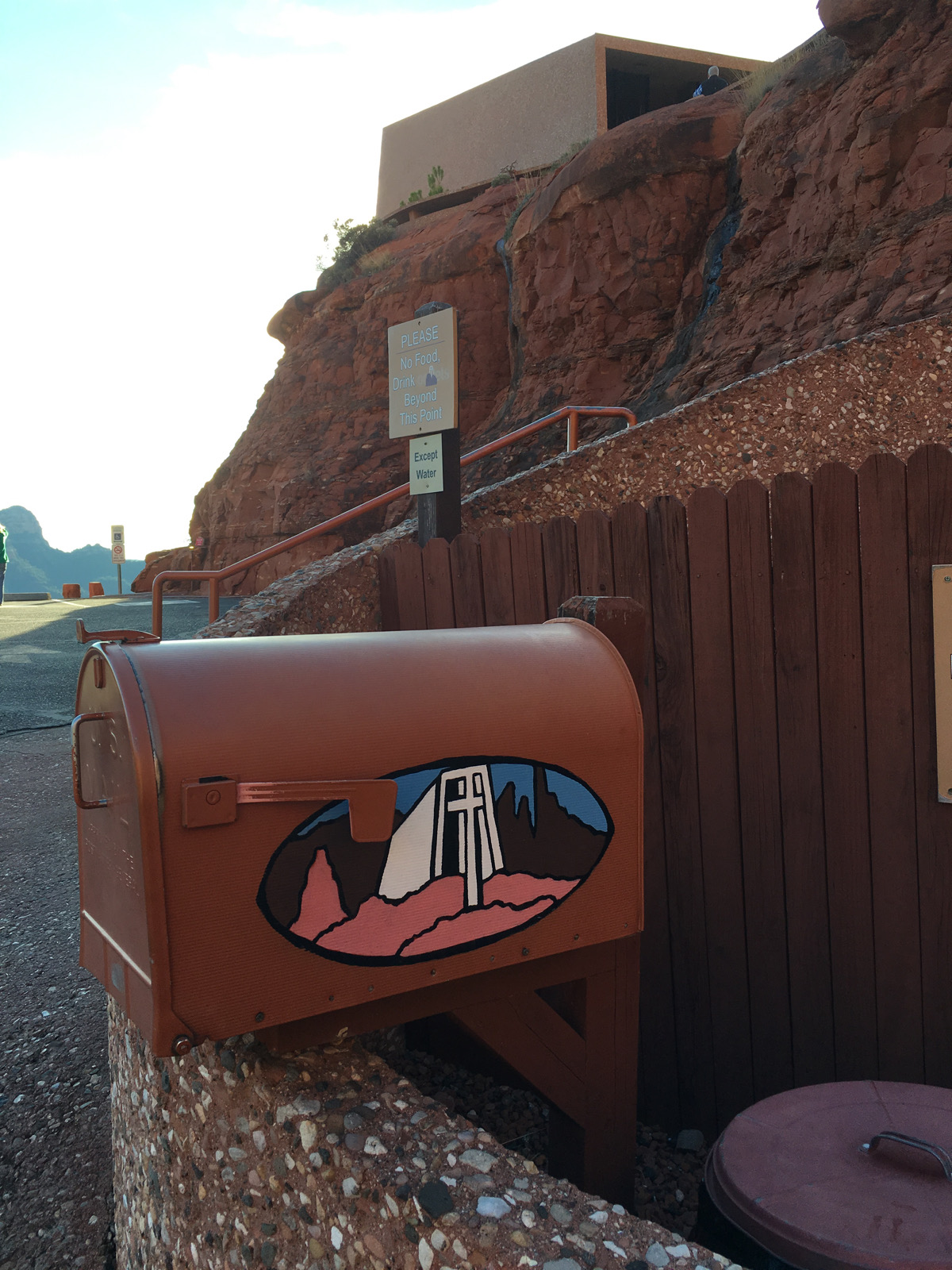 【ホーリークロス教会(Chapel of Holy Cross)】天空の教会 おすすめ【セドナ】 FIREらいふ